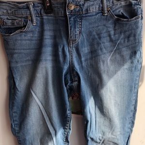 Torrid Anke Cropped Jeans